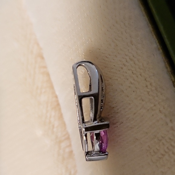 10k solid white gold pendant, diamonds chips & pink stone - Picture 3 of 4